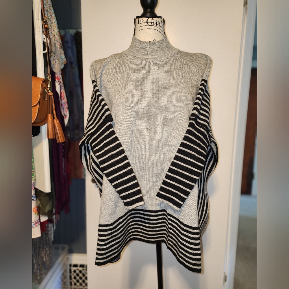 Oversized Turtleneck Tunic/Sweater